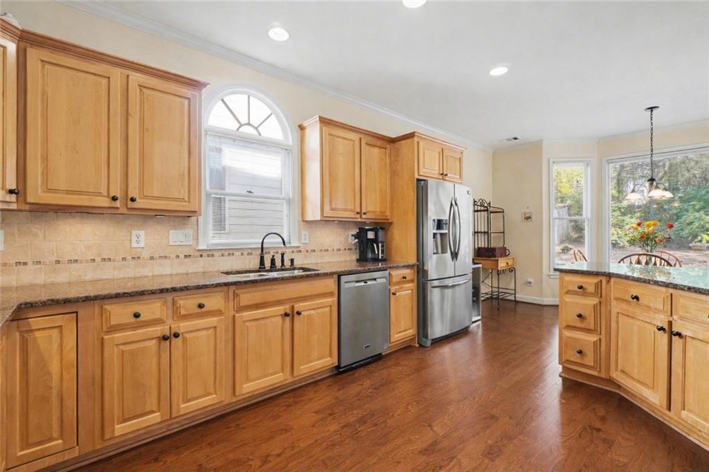 1812 Tristan Drive SE