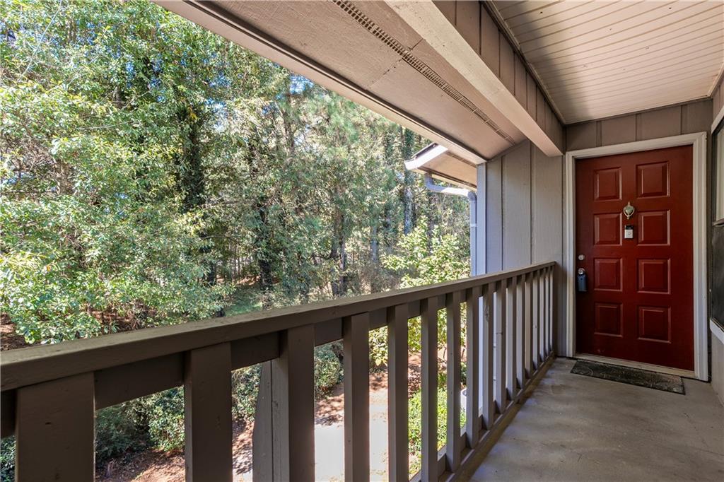 3949 Woodridge Way