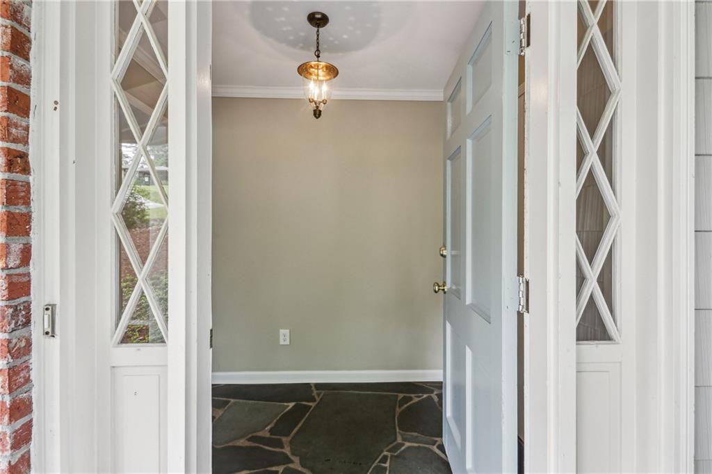 1215 Vista Leaf Drive, Decatur, Georgia image 7