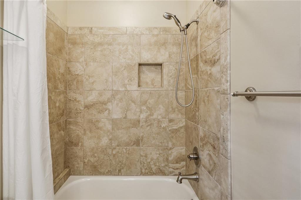 1215 Vista Leaf Drive, Decatur, Georgia image 24