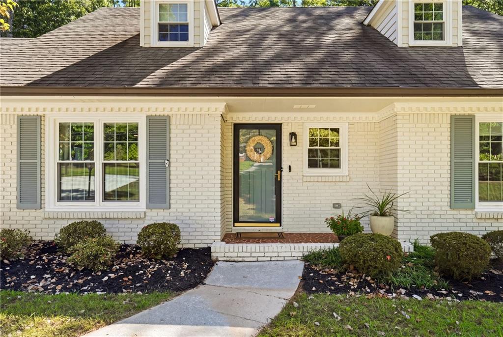 795 Spalding Drive