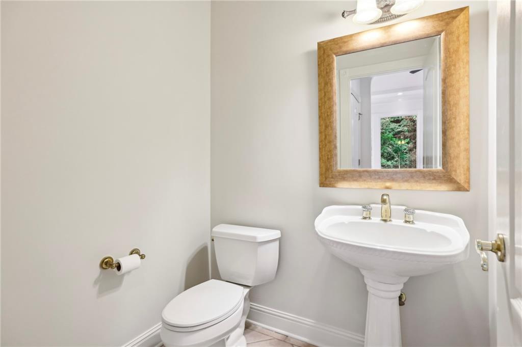 Regency Lake - Residential