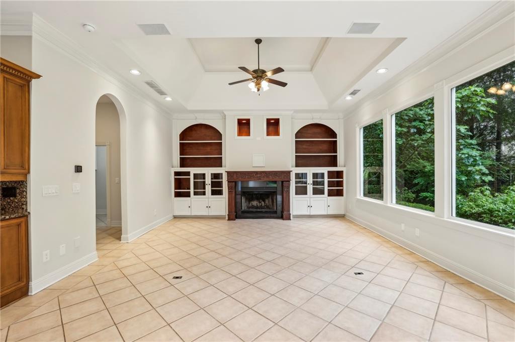 Regency Lake - Residential