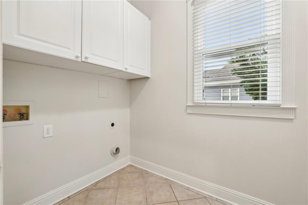 Regency Lake - Residential