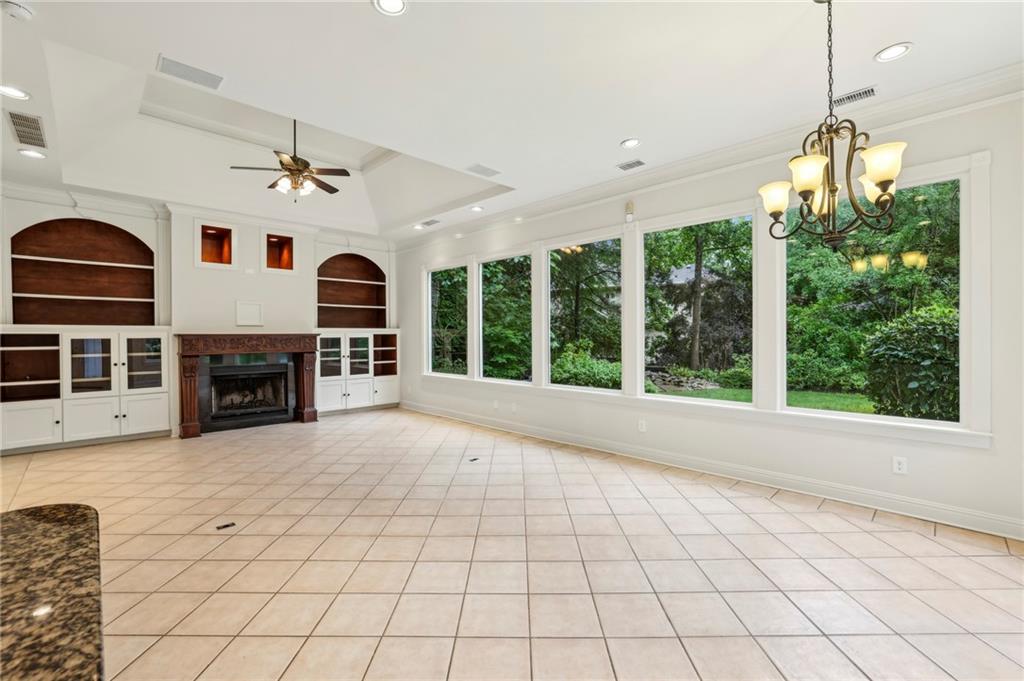 Regency Lake - Residential