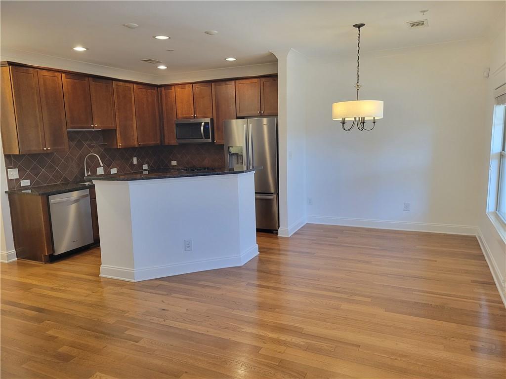 655 Mead Street SE 38