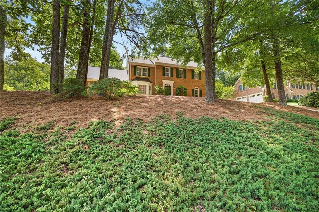 4150 Woodlark Court NE