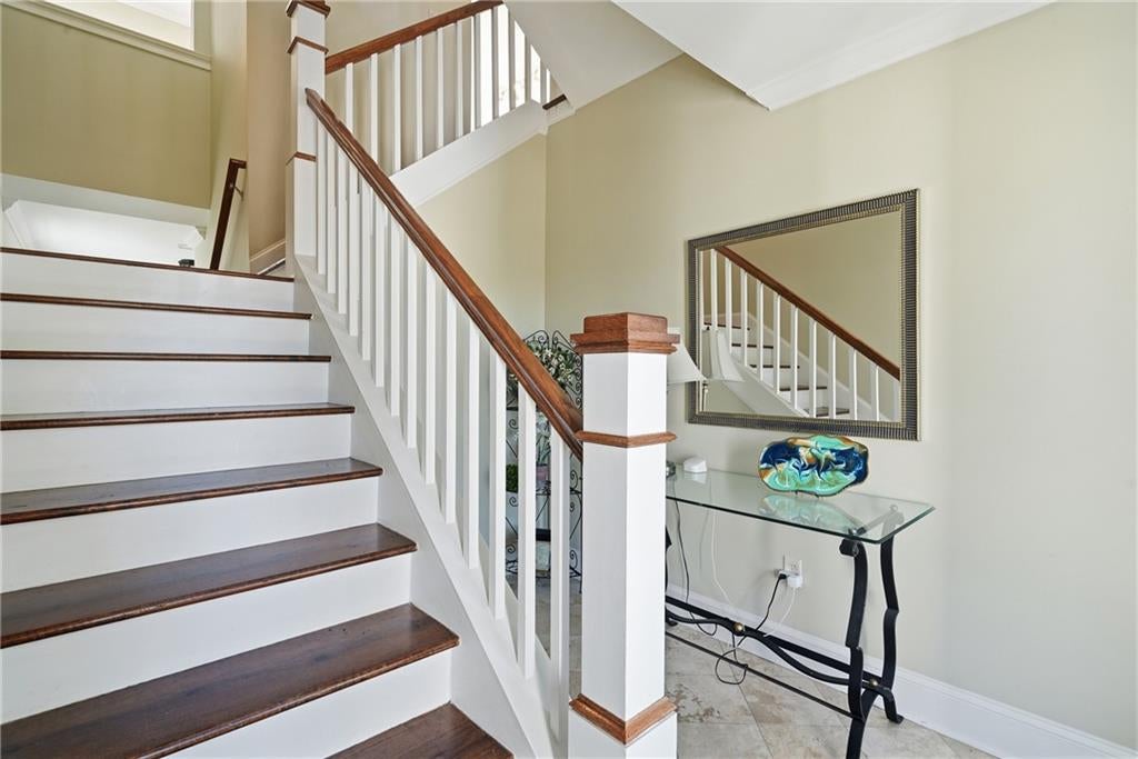 114 Riverfront Circle