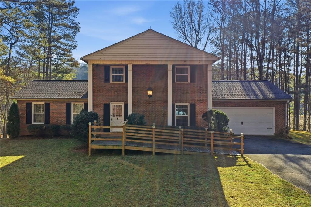 310 Comet Lane