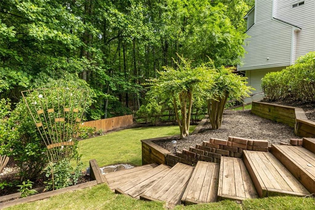 450 Dunhill View Court