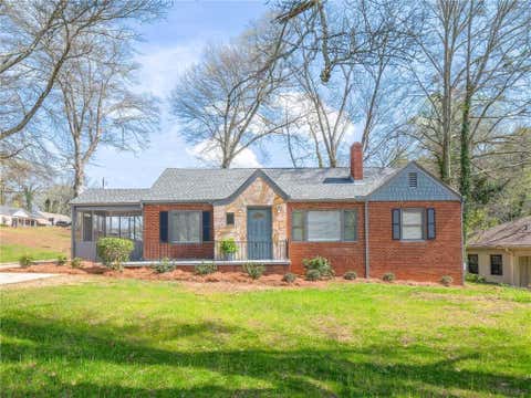 Homes For Sale - 1652 Brewer Boulevard<br/> Atlanta, GA 30310