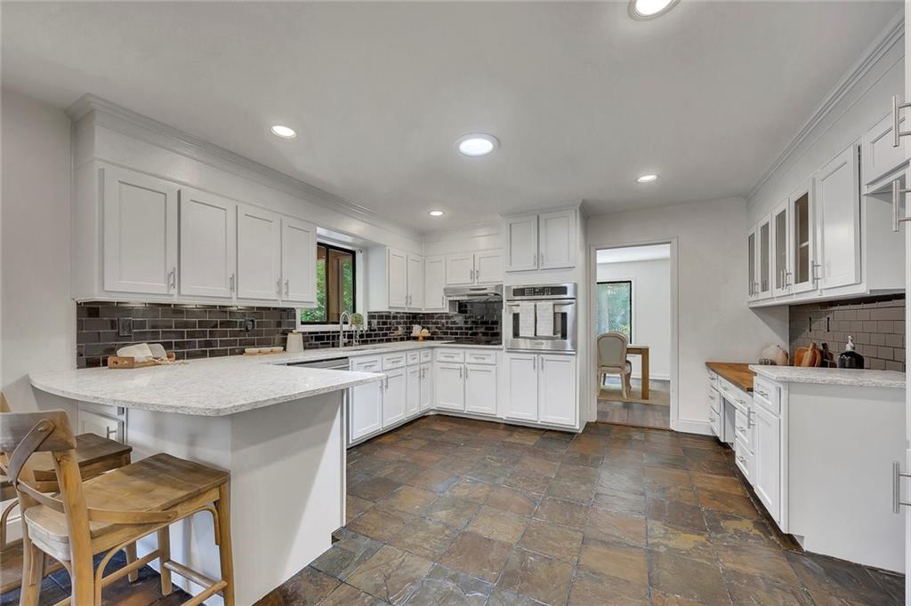 4655 Latimer Court, Kennesaw, Georgia image 11