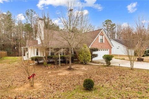 A home in Mcdonough