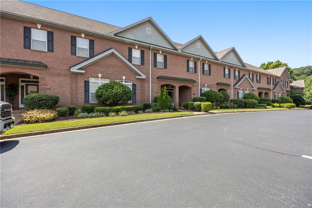 1950 Buford Dam Rd 304