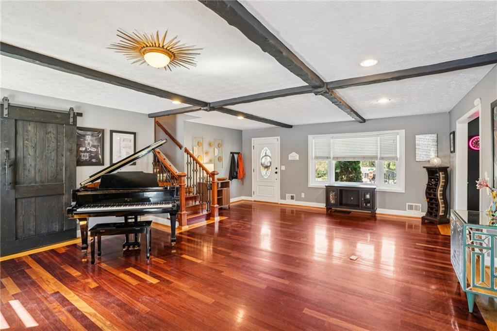Plains Estates - Residential
