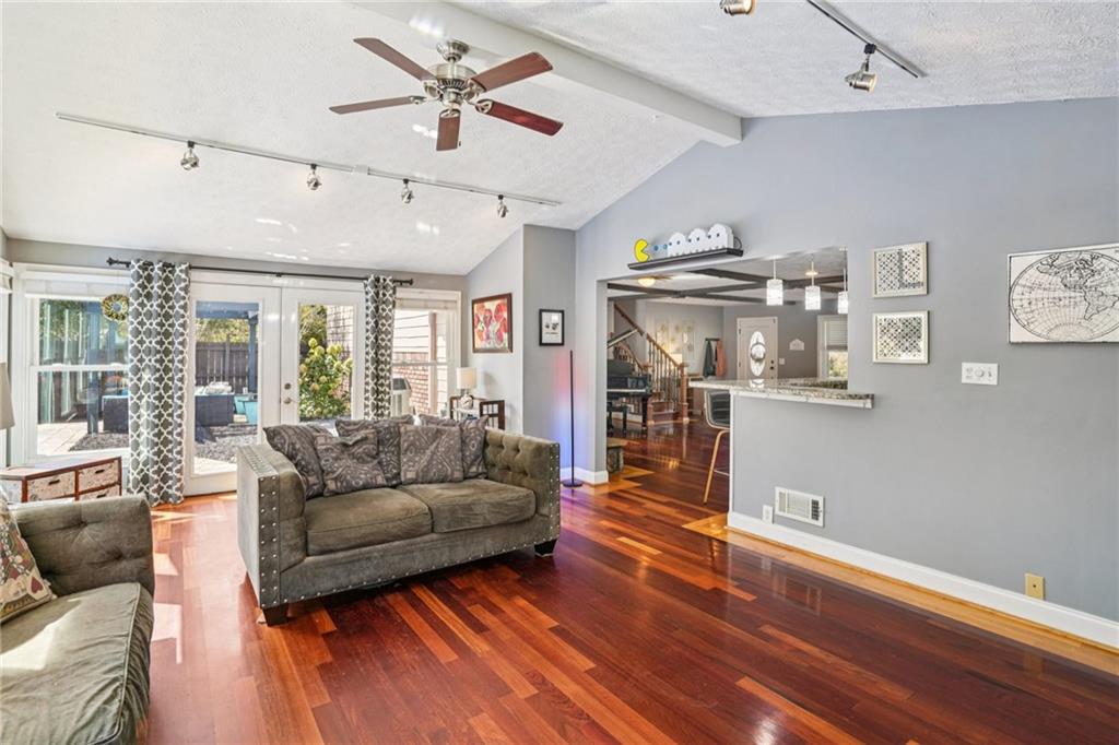 Plains Estates - Residential