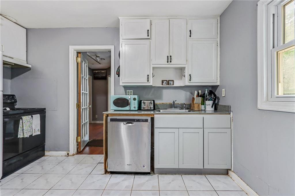 118 Greenwood Street, Fairburn, Georgia image 6