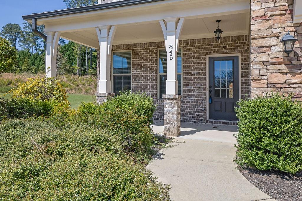 845 Vintner Court