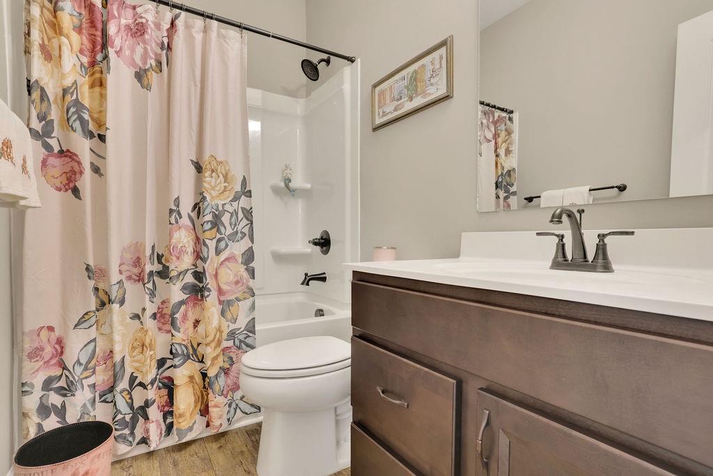 186 Greenbrier Way, Canton, Georgia image 6