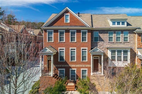 Townhouse For Sale - 3581 Adelaide Crossing<br/> Brookhaven, GA 30319