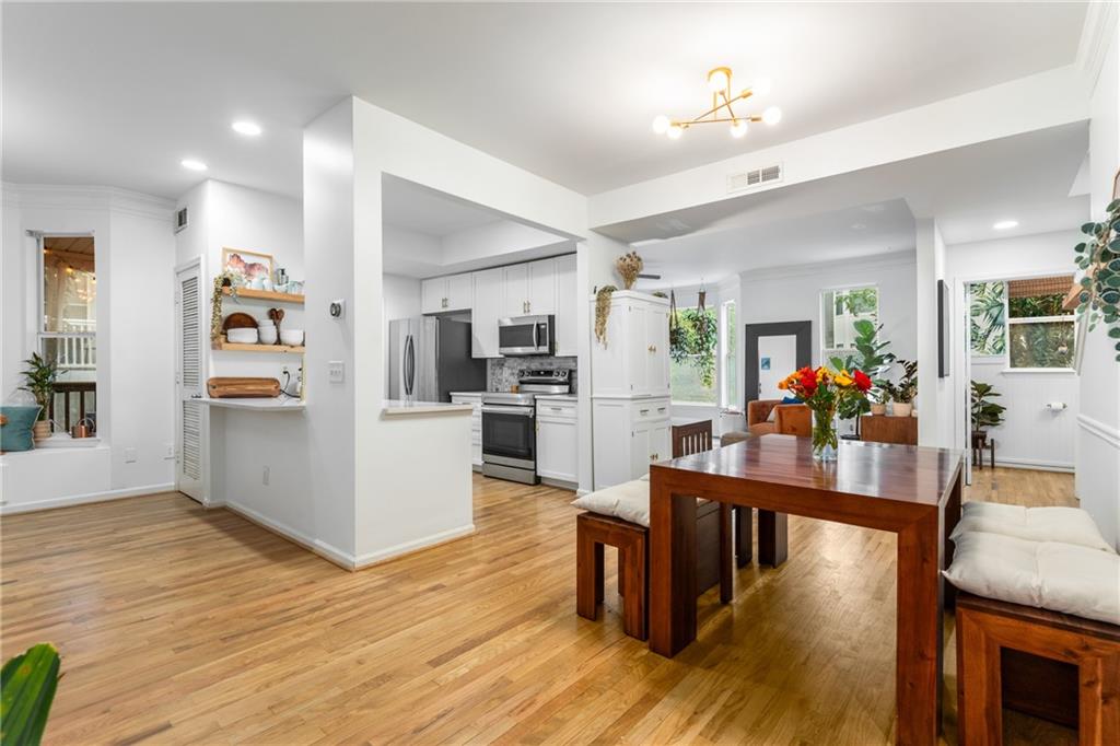951 Glenwood Avenue SE 1404