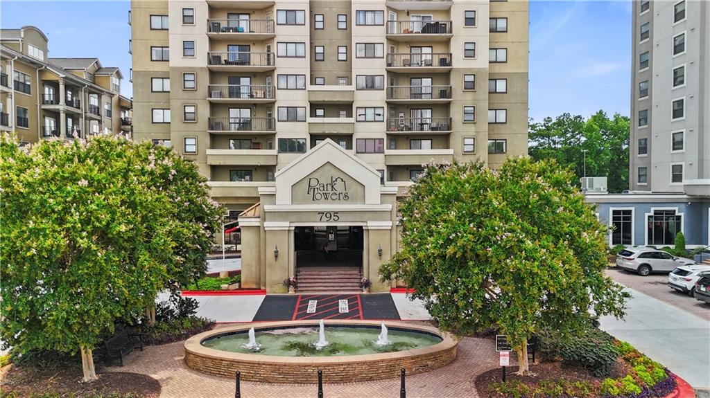 Park Towers 1 - Residential