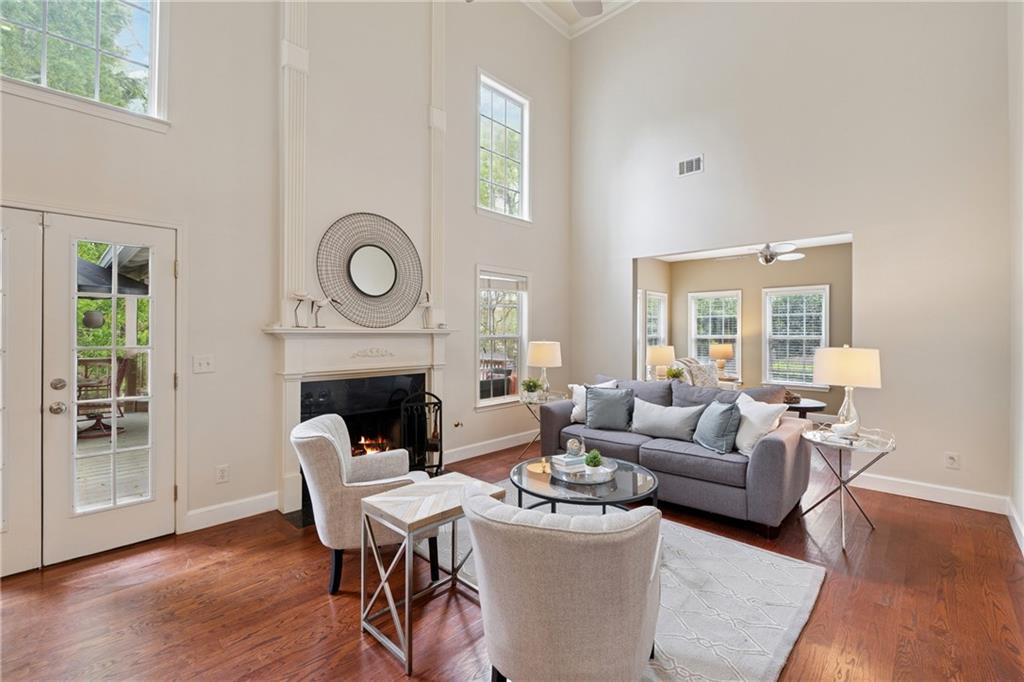 310 Kingspring Court, Roswell, Georgia image 8