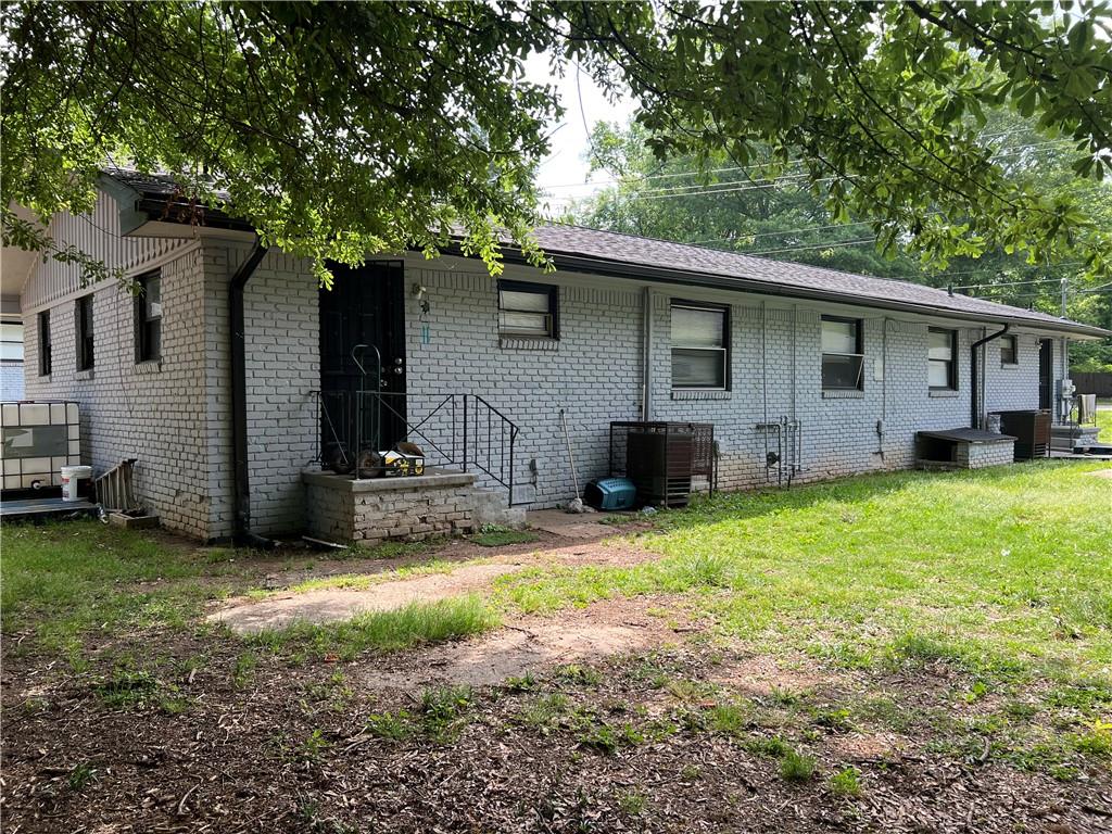 1347 Campbellton Road SW