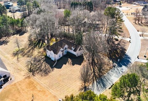 Homes For Sale - 120 Warren Way<br/> Fayetteville, GA 30215