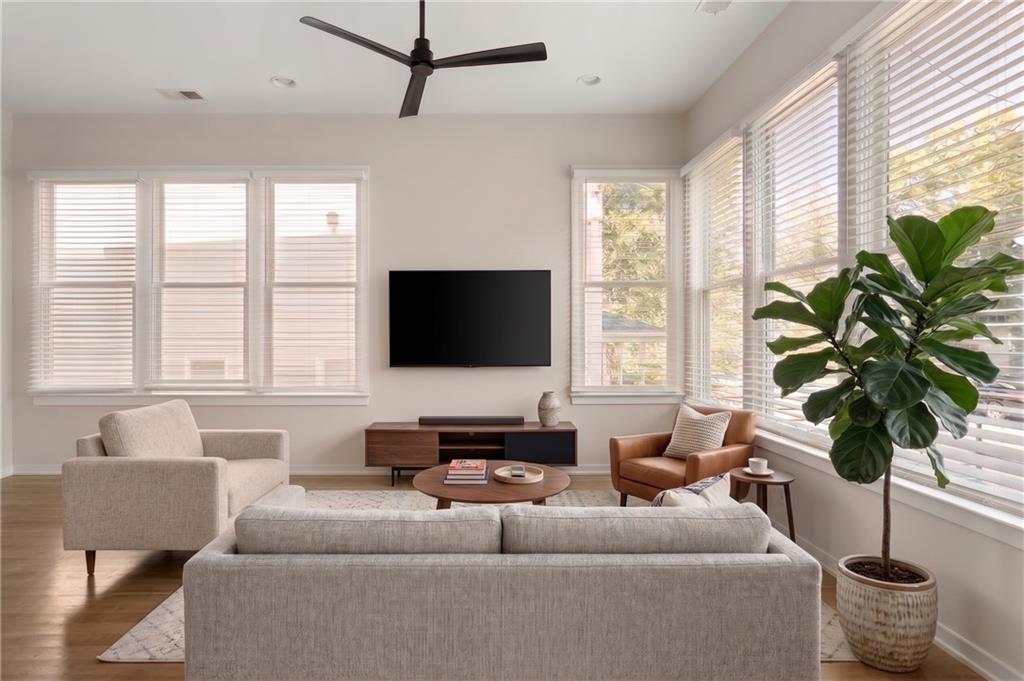 454 Calhoun Street NW B