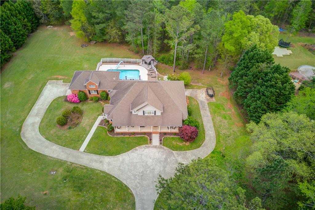 5040 Fawn Valley Drive, Loganville, Georgia image 3