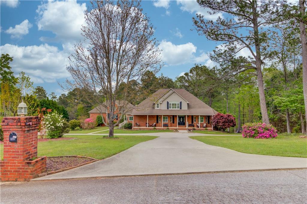 5040 Fawn Valley Drive, Loganville, Georgia image 2