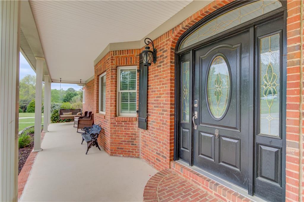 5040 Fawn Valley Drive, Loganville, Georgia image 7