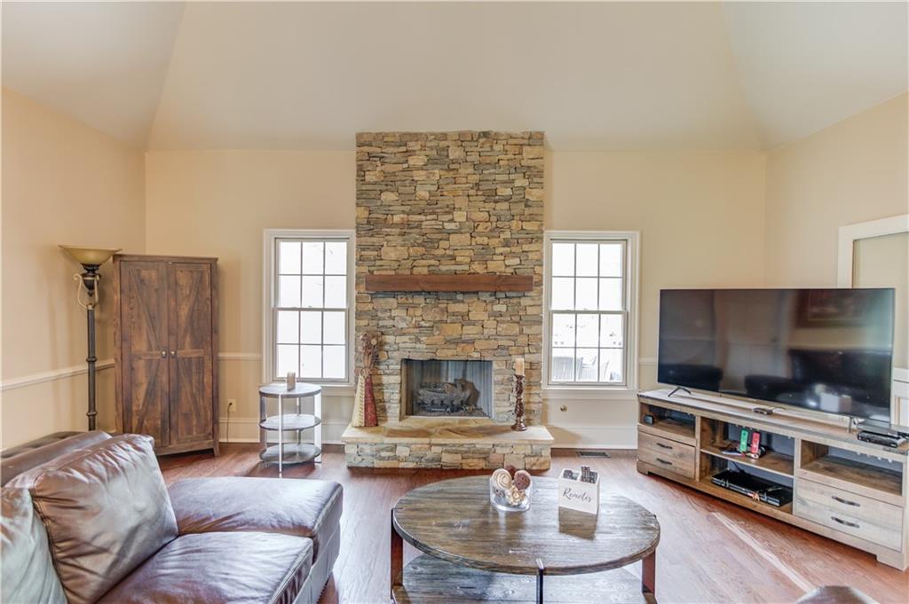 5040 Fawn Valley Drive, Loganville, Georgia image 23