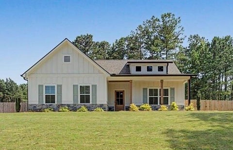 Homes For Sale - 134 Puckett Rd Rd<br/> Dallas, GA 30157