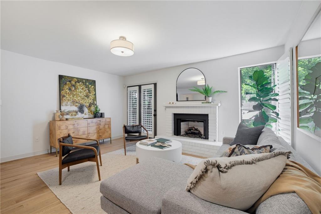 121 Tuxworth Circle