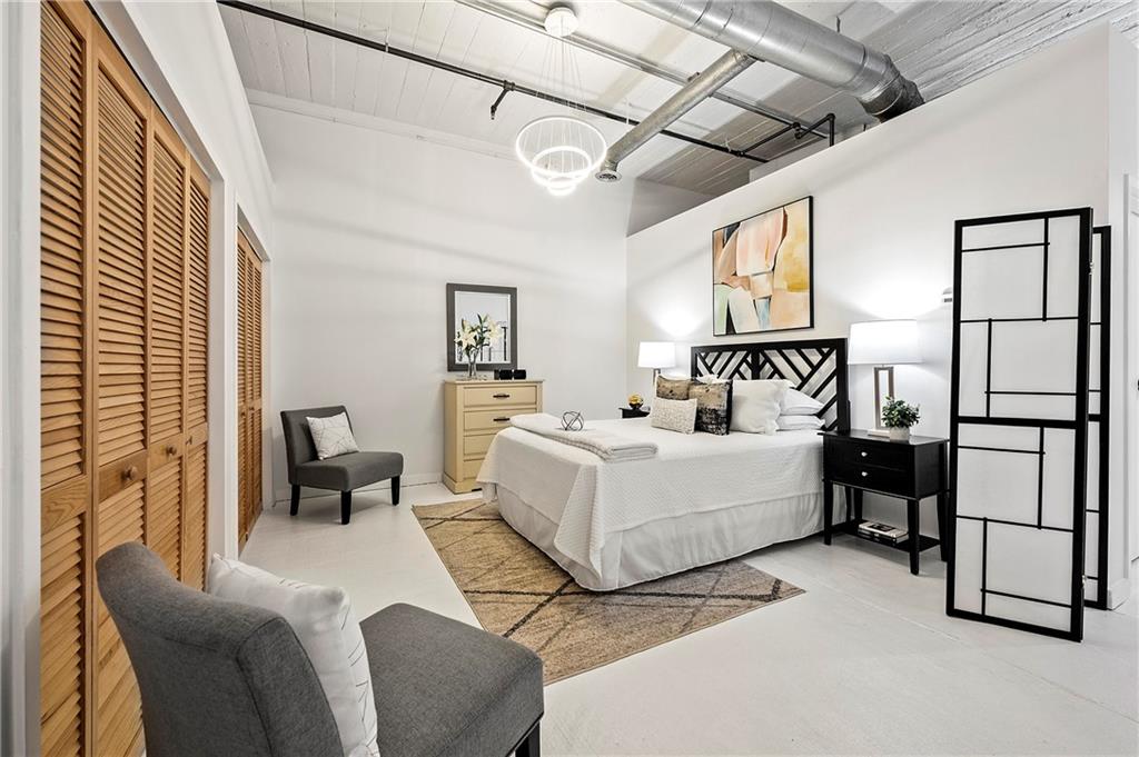 881 Memorial Drive SE 307