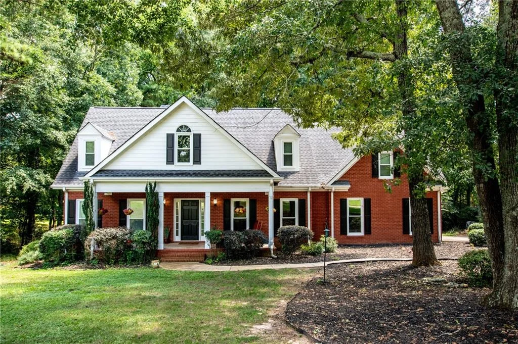 1011 Lakeside Court, Bishop, GA, 30621