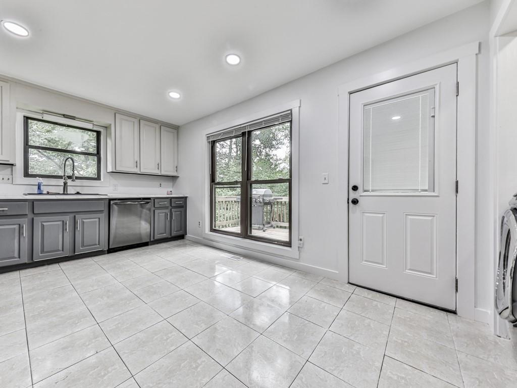 932 Blackwell Trail