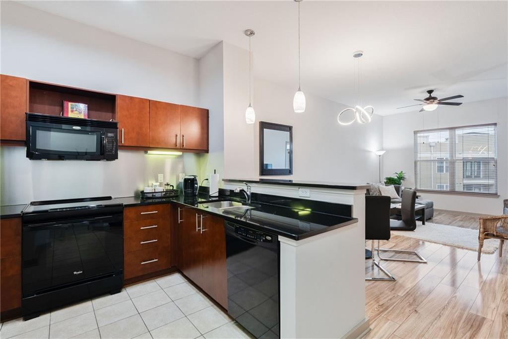 390 17th Street NW 6057