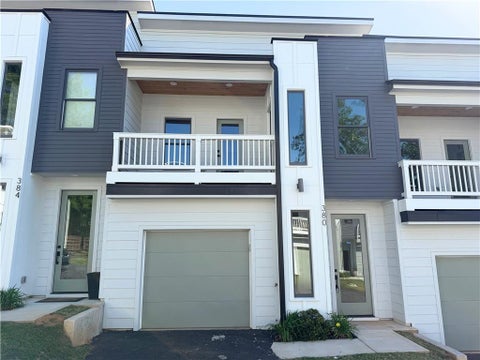 Homes For Sale - 380 Forrest Avenue<br/> Gainesville, GA 30501