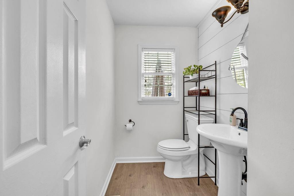 119 Radford Circle SW