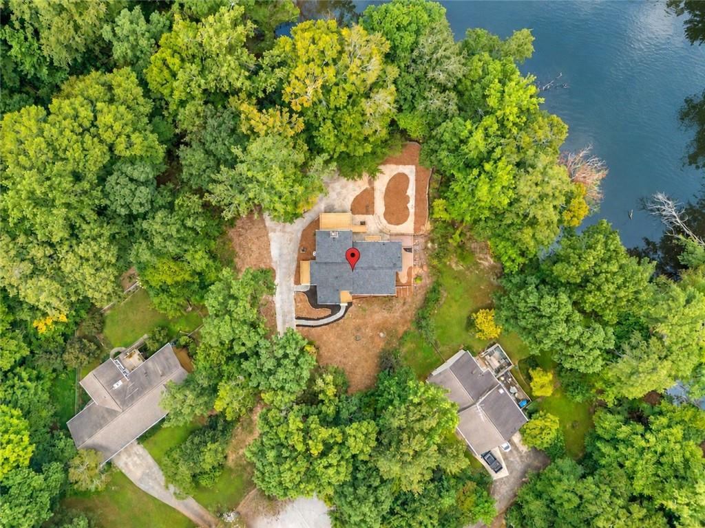 98 Kettlewood Drive SW