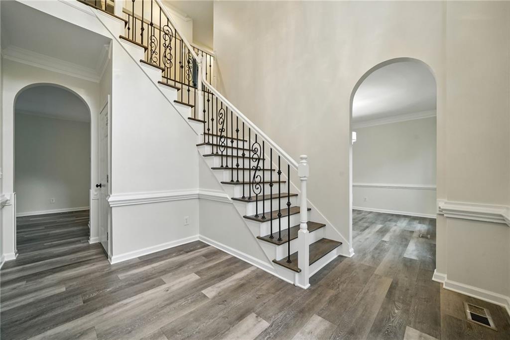 1039 Avery Creek Drive