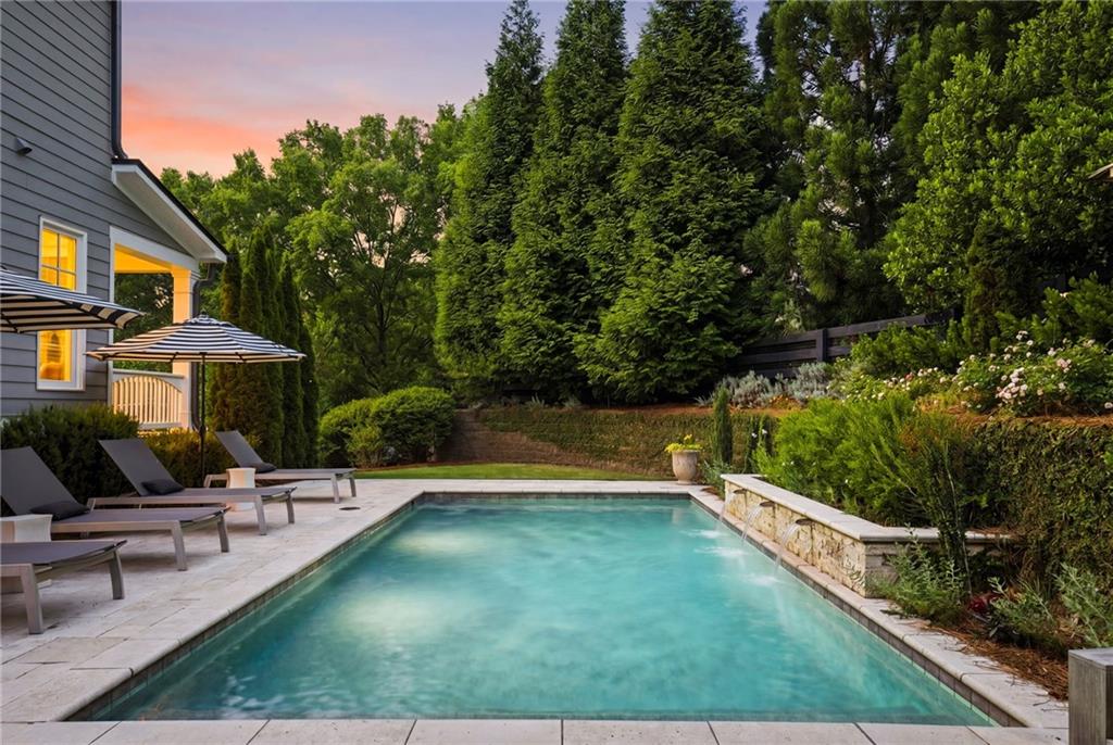 410 Buckfield Lane