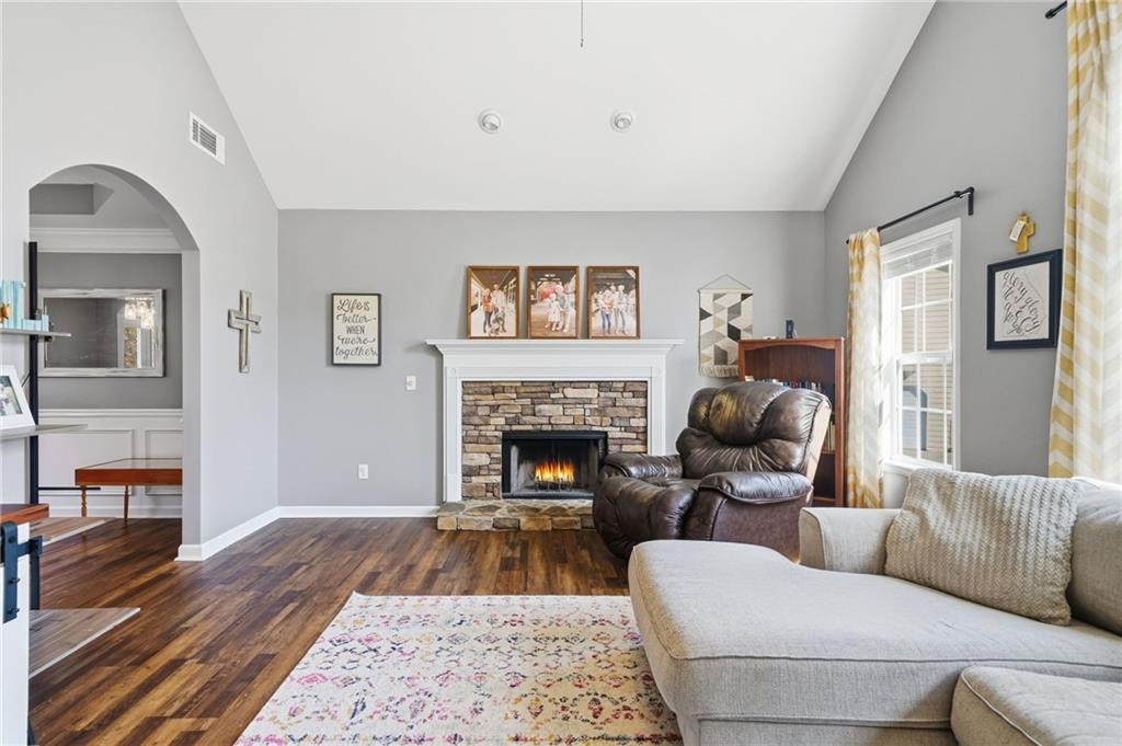 Henderson Woods - Residential