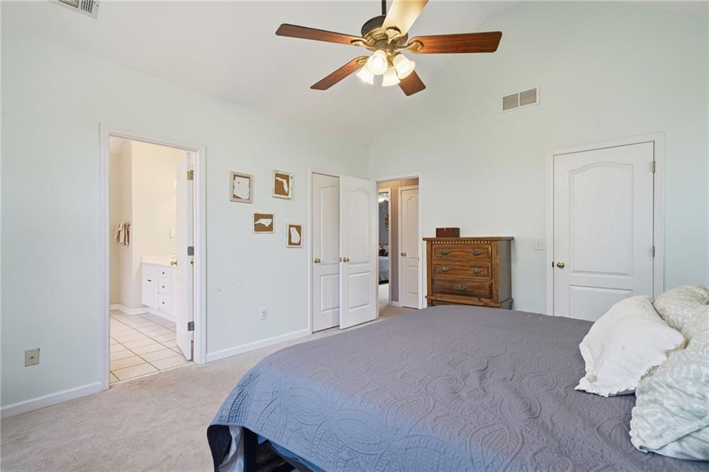 Henderson Woods - Residential