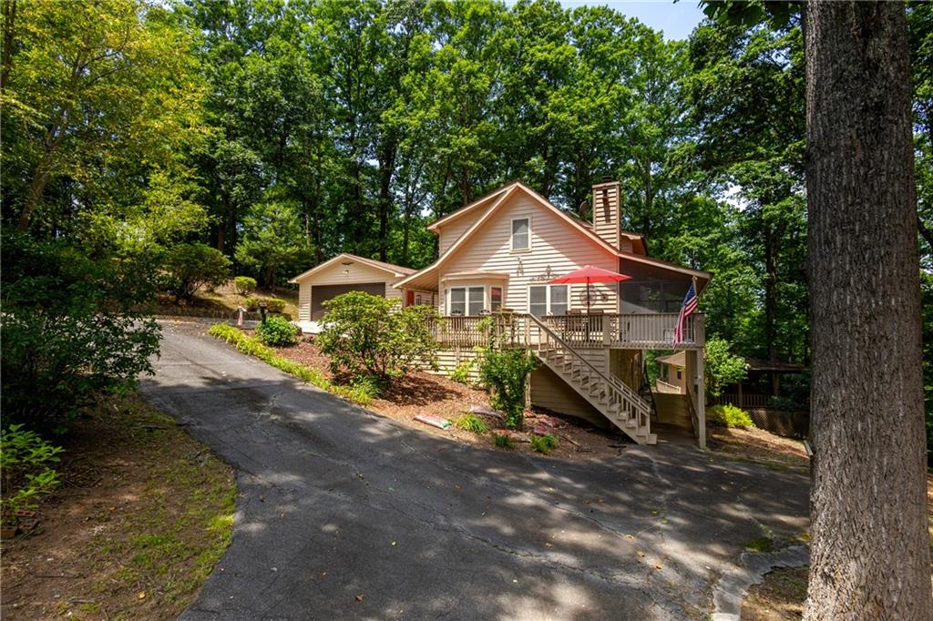 14 Summit Road