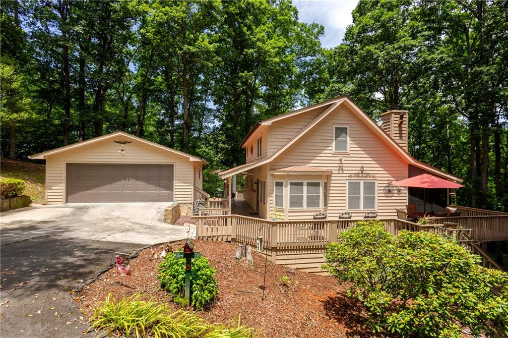 14 Summit Road