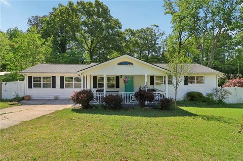 Homes For Sale - 2344 Chestnut Log Place<br/> Douglas County, Lithia Springs, GA 30122
